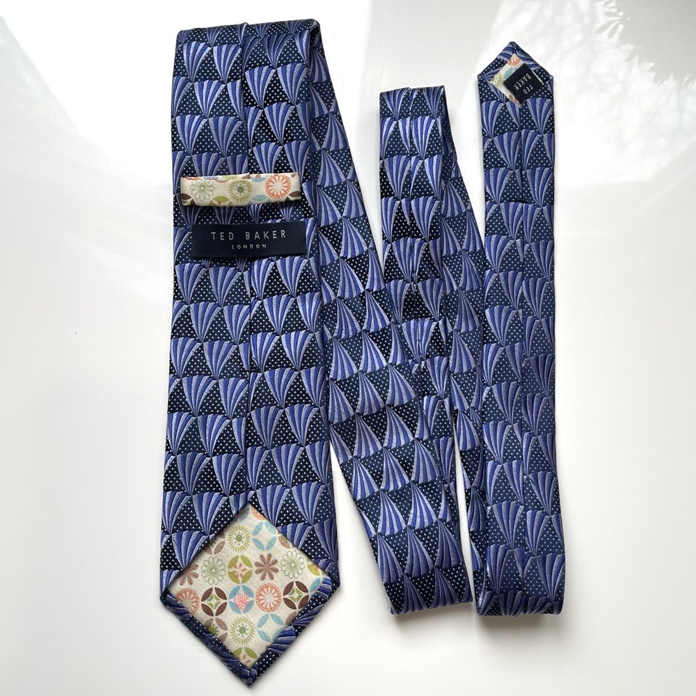Ted Baker London Men’s 100% Silk Tie
